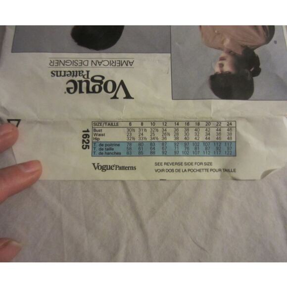 Vintage 80s Calvin Klein Vogue Sewing Pattern Blouse Top Women's Misses 1987 - Picture 4 of 5